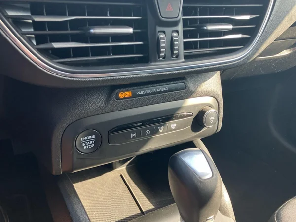 FORD Focus Active (2024) — foto 8 van 25