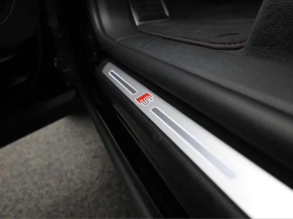 AUDI Q8 SUV e-hybrid (PHEV) (2026) — foto 9 van 28