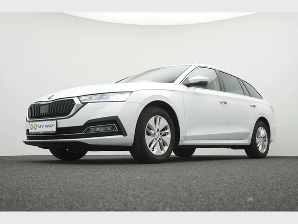 SKODA Octavia Combi (2024) — foto 18 van 29