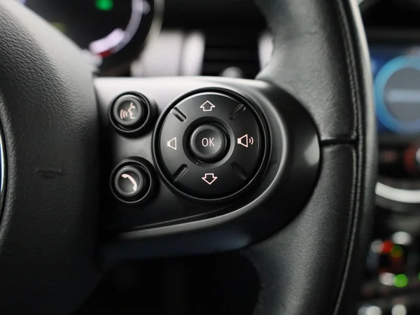 MINI One (2021) — foto 7 van 39
