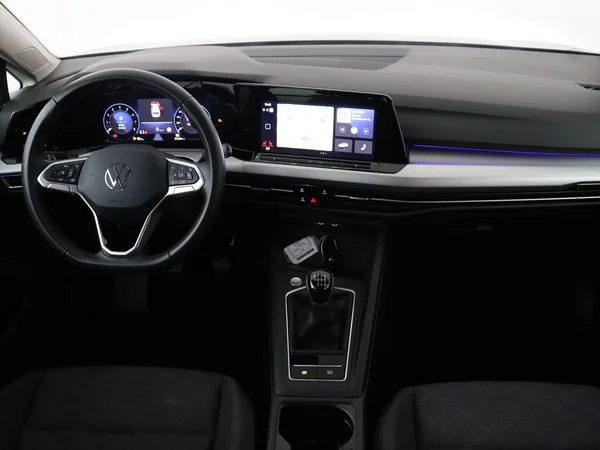 VOLKSWAGEN Golf Variant (2024) — foto 30 van 30