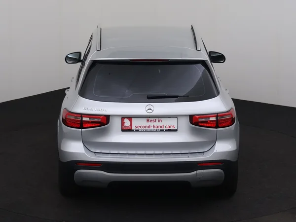MERCEDES GLB 180 (2021) — foto 24 van 27
