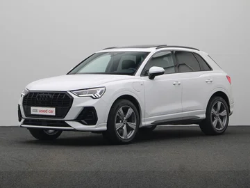 AUDI Q3 PHEV (2024)