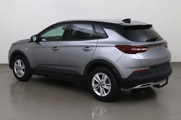 Opel Grandland X (2021) — foto 17 van 23