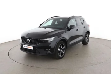 Volvo XC40 135532ef-cc6b-465a-a2e4-ff363be20b72