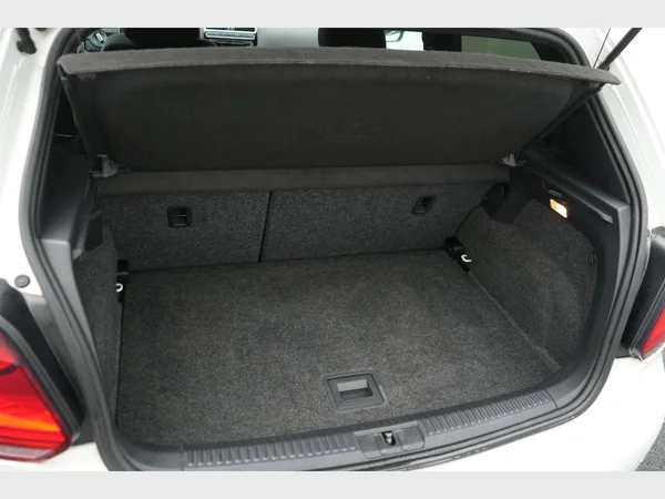 VOLKSWAGEN Polo GTI (2011) — foto 11 van 19