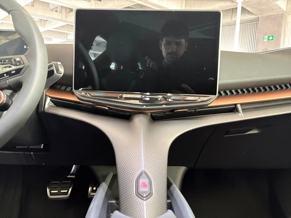 CUPRA Tavascan (2026) — foto 24 van 24