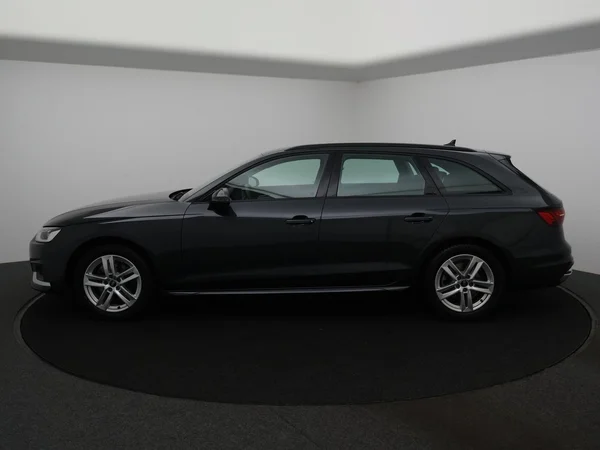 AUDI A4 Avant (2024) — foto 26 van 28