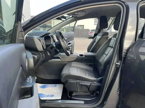 Citroen C5 (2020) — foto 18 van 20