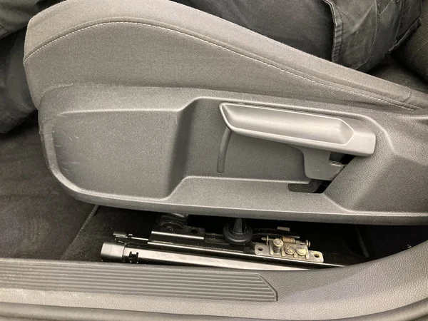 VOLKSWAGEN Golf Variant VIII (2021) — foto 28 van 36