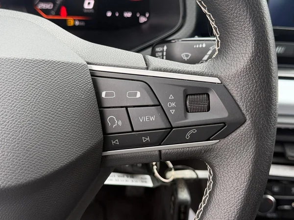 SEAT Arona (2024) — foto 2 van 18