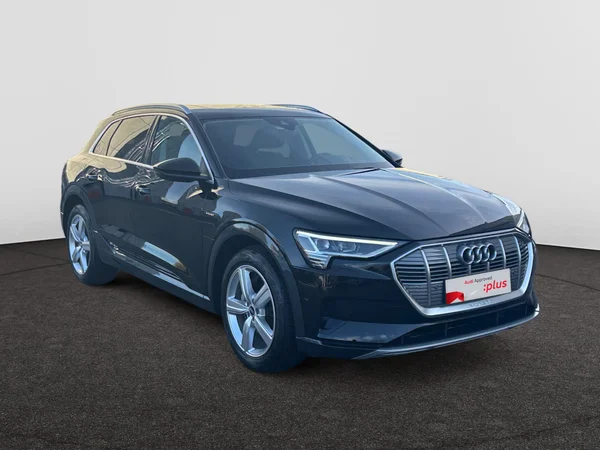 AUDI e-tron (2023) — foto 15 van 20