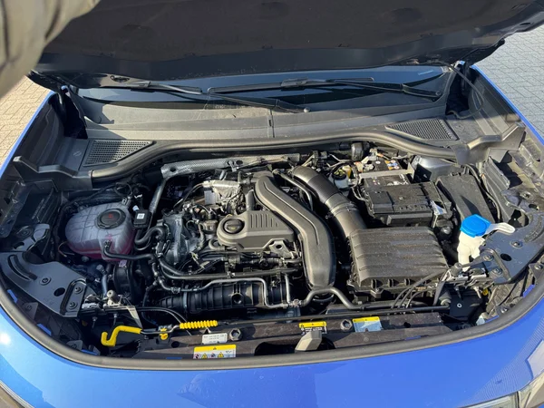 VOLKSWAGEN T-Roc (2025) — foto 15 van 23