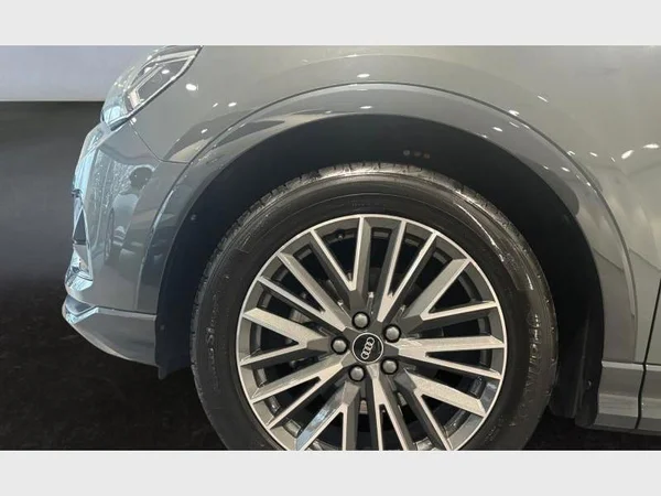 Audi Q3 (2025) — foto 23 van 24