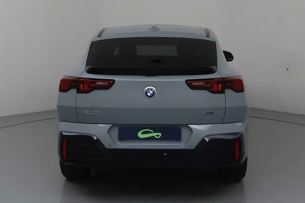 BMW IX2 (U10) (2026) — foto 23 van 28