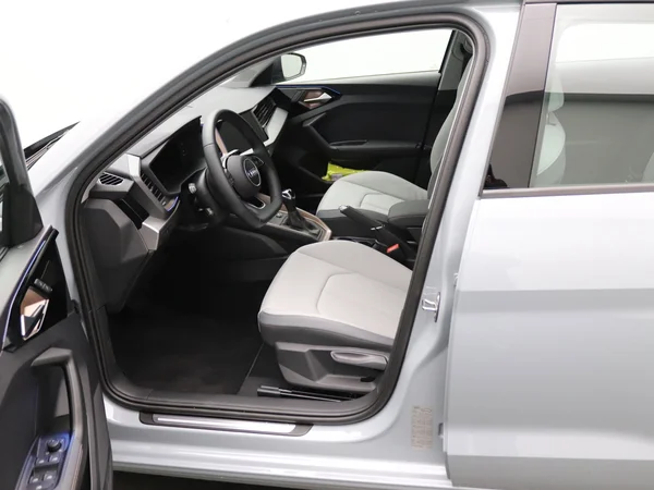 AUDI A1 Sportback (2024) — foto 3 van 20