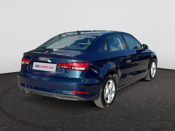 AUDI A3 Sedan (2019) — foto 12 van 20