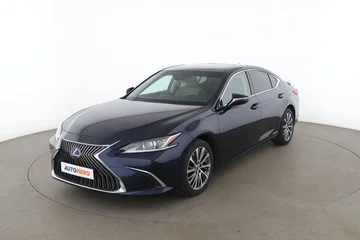 Lexus ES-Serie 168f238c-62ce-448e-bc39-b9ee335e024f