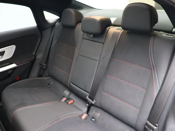 Mercedes-Benz CLA (2025) — foto 15 van 30