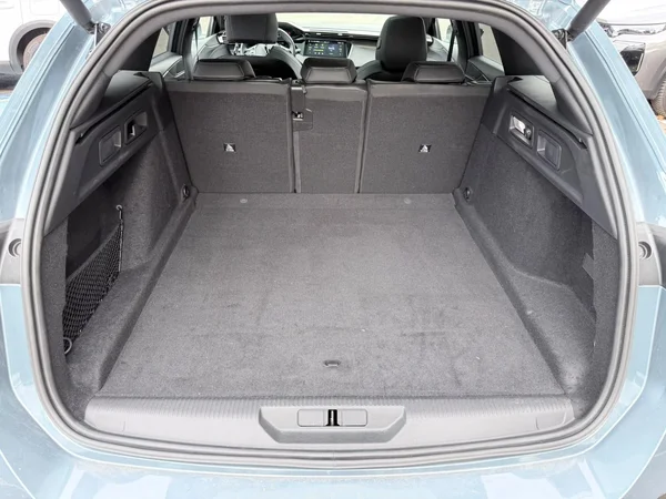 Peugeot 308 (2025) — foto 9 van 19