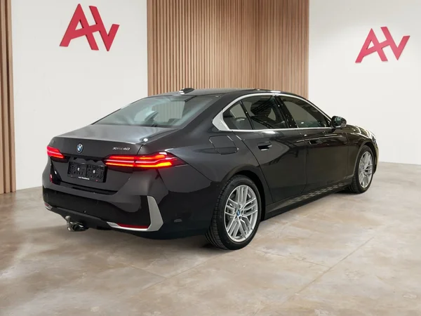 BMW i5 (2024) — foto 25 van 29