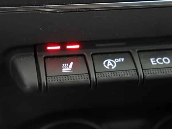 RENAULT Clio (2025) — foto 18 van 27