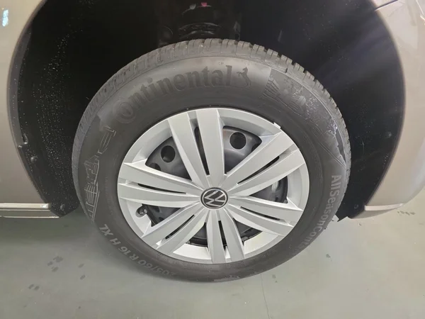 VOLKSWAGEN Caddy Maxi Cargo (2026) — foto 17 van 24