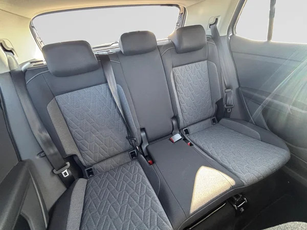 VOLKSWAGEN T-Cross (2025) — foto 8 van 17