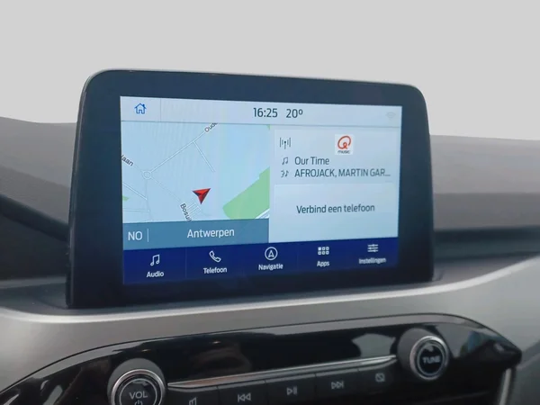 Ford Kuga (2021) — foto 4 van 15