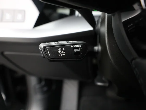 AUDI A3 Sportback (2024) — foto 3 van 22