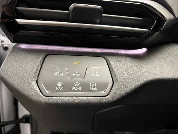 VOLKSWAGEN ID.4 (2026) — foto 6 van 14