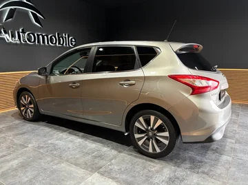 1115_0669d73c-9094-4ed5-bcf7-f9ec239a96a0_2016-16.webp
