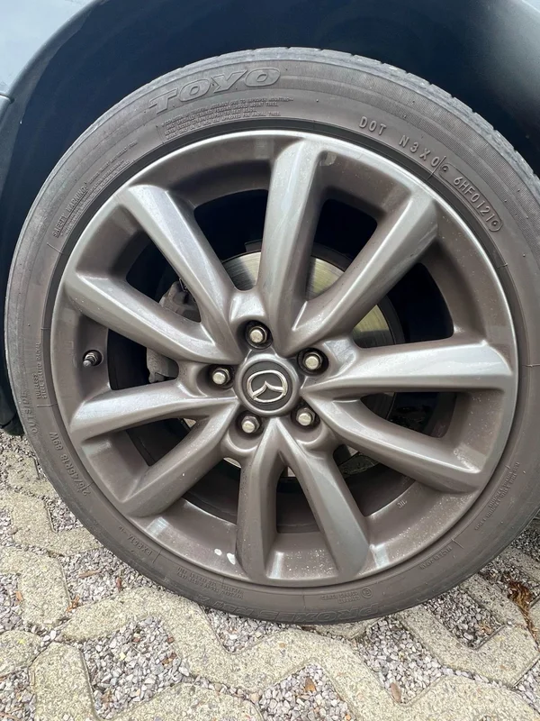 Mazda 3 (2021) — foto 16 van 17