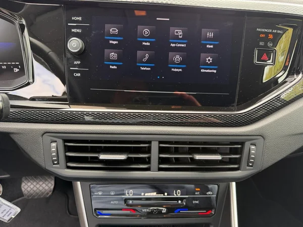 VOLKSWAGEN Polo (2025) — foto 5 van 17