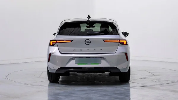 Opel Astra (2023) — foto 34 van 61