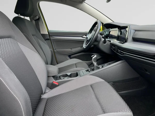 VOLKSWAGEN Golf VIII (2022) — foto 22 van 24