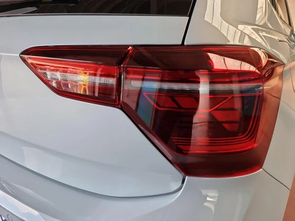 VOLKSWAGEN Polo (2026) — foto 7 van 23