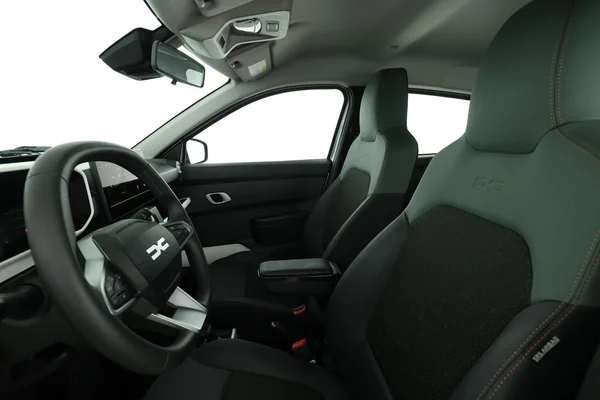 Dacia Spring (2025) — foto 16 van 16