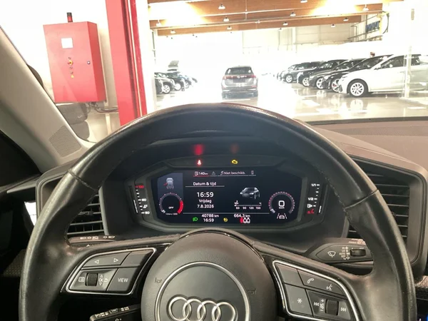 AUDI A1 Allstreet (2023) — foto 6 van 20