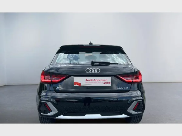 Audi A1 allstreet (2025) — foto 24 van 29