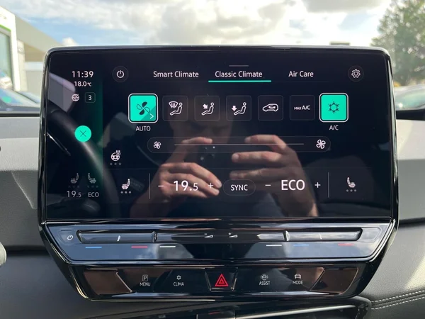 VOLKSWAGEN ID.3 (2023) — foto 7 van 22