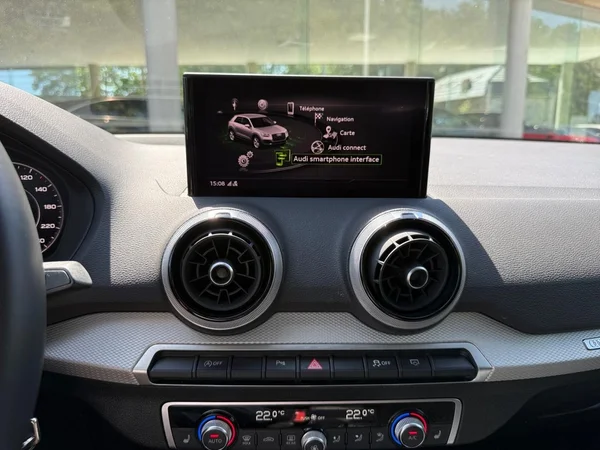 AUDI Q2 Dsl (2023) — foto 3 van 16