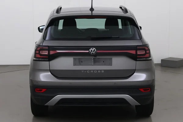 Volkswagen T-Cross (2021) — foto 14 van 19