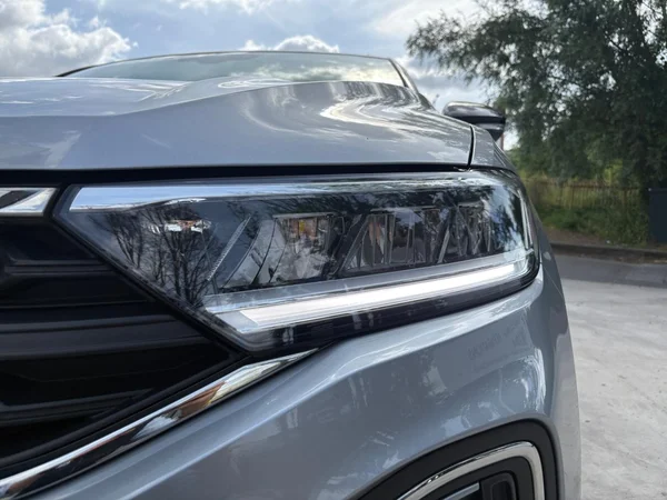 VOLKSWAGEN T-Roc (2023) — foto 15 van 24