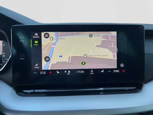 SKODA Octavia (2021) — foto 4 van 21