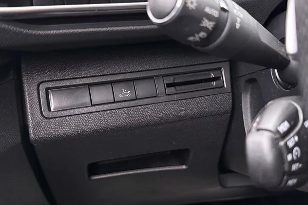 Peugeot 3008 (2020) — foto 8 van 44