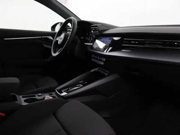 AUDI A3 Sportback (2025) — foto 12 van 18
