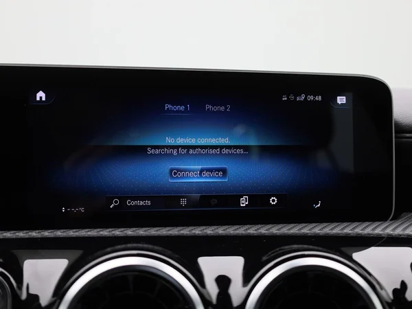 Mercedes-Benz CLA (2020) — foto 15 van 40
