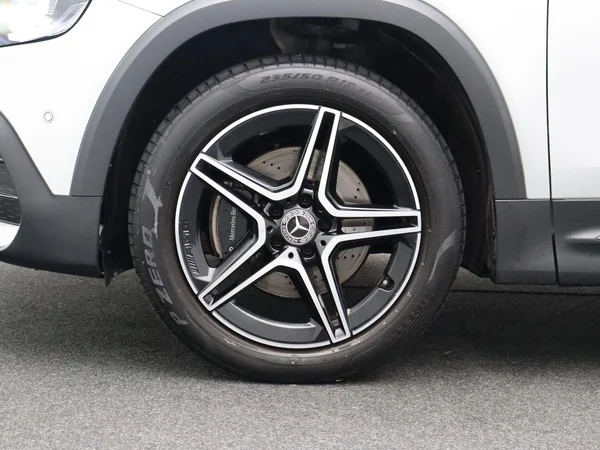 Mercedes-Benz GLB (2021) — foto 31 van 33