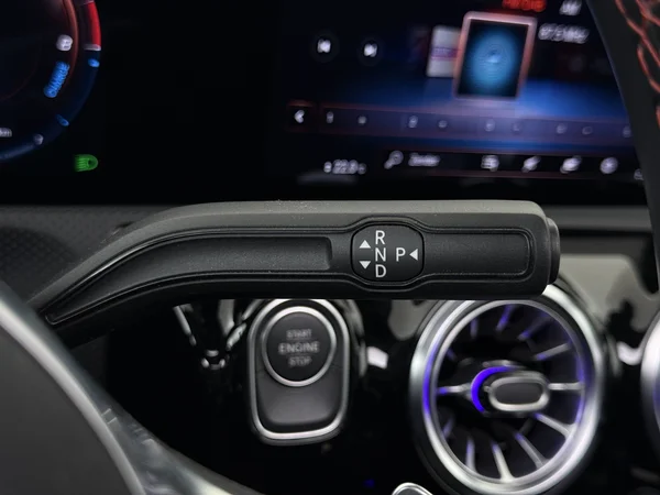 MERCEDES CLA 250 (2021) — foto 4 van 35